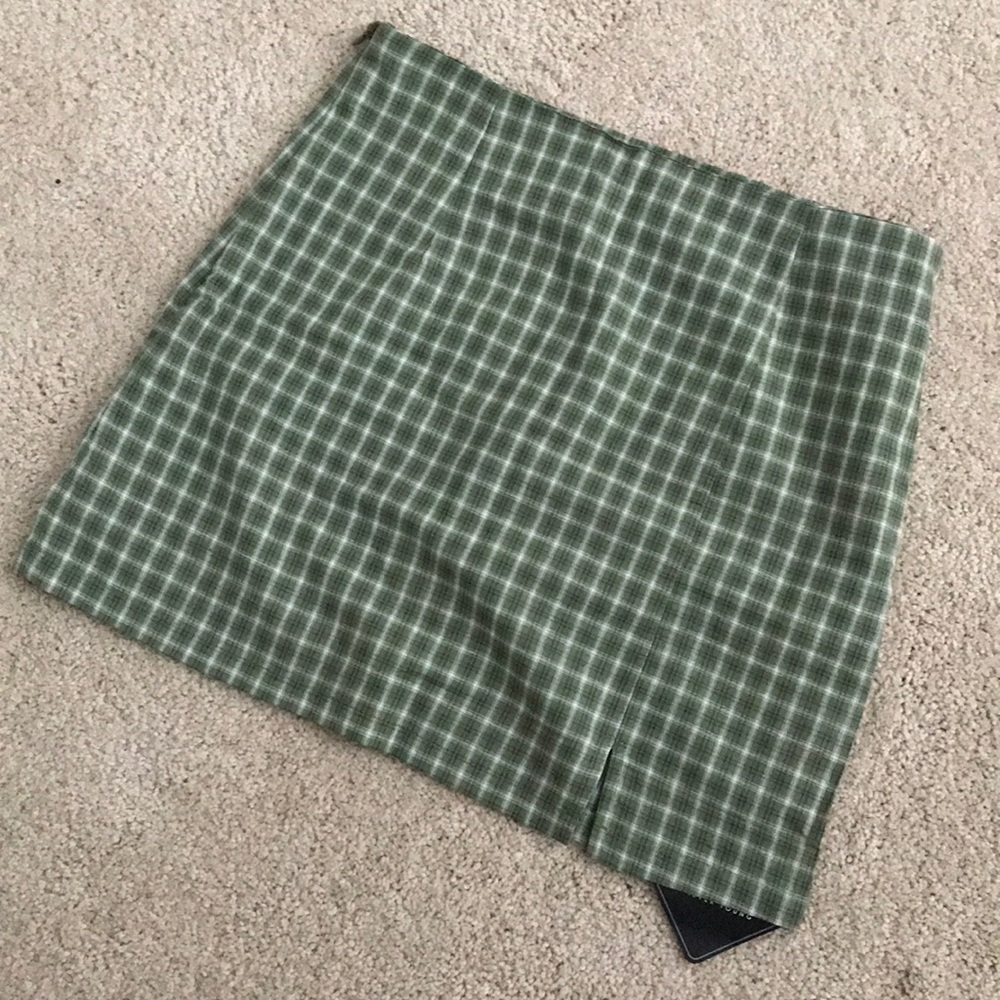 NWT Zaful Side Zipper Plaid Front Slit Mini Skirt